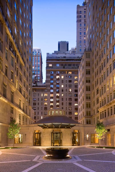 15 Central Park West motor court