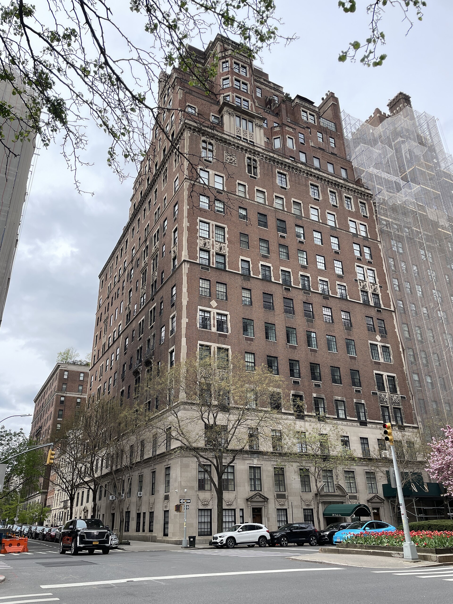 720 Park Avenue exterior in Manhattan