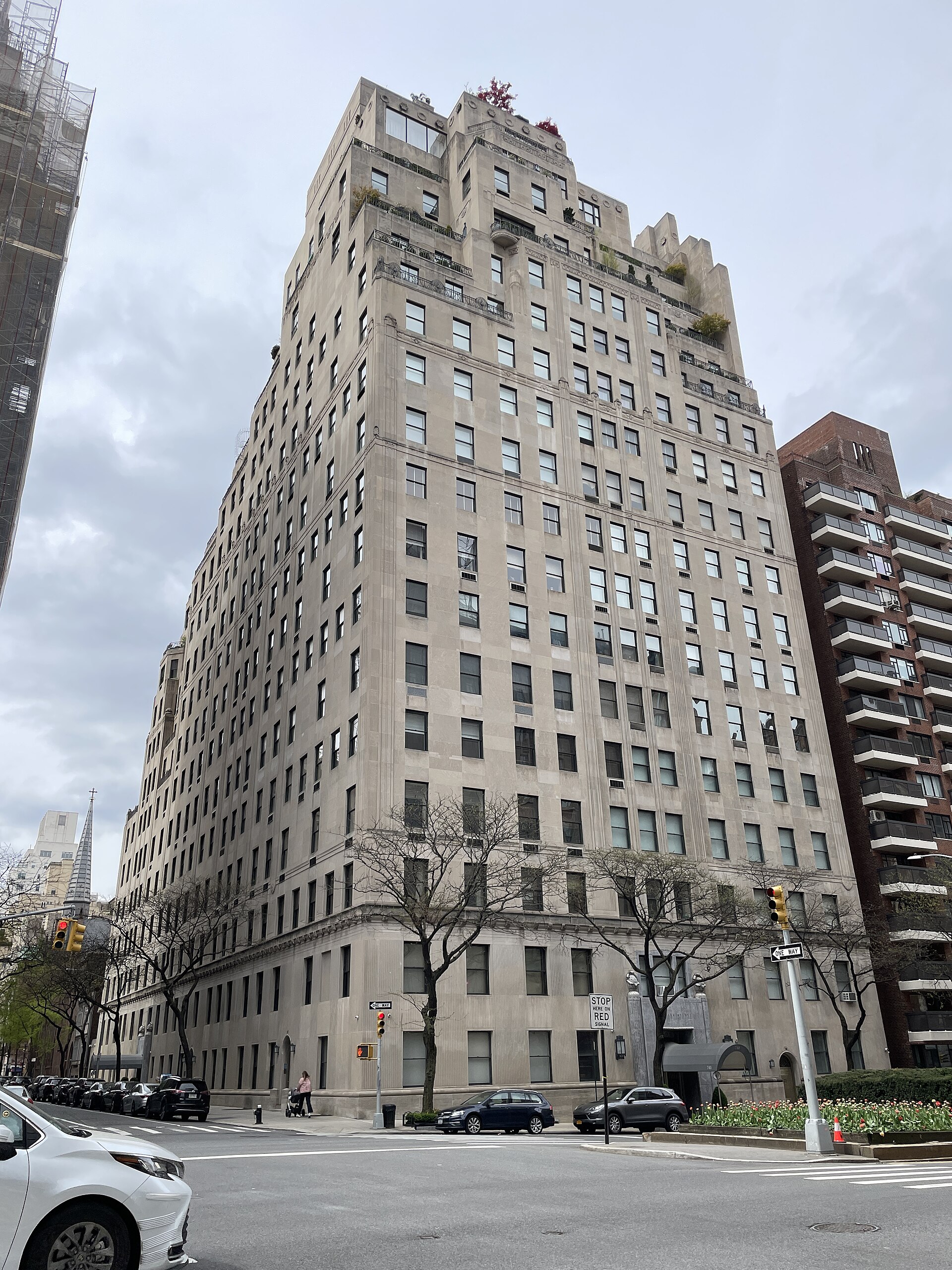 740 Park Avenue exterior in Manhattan