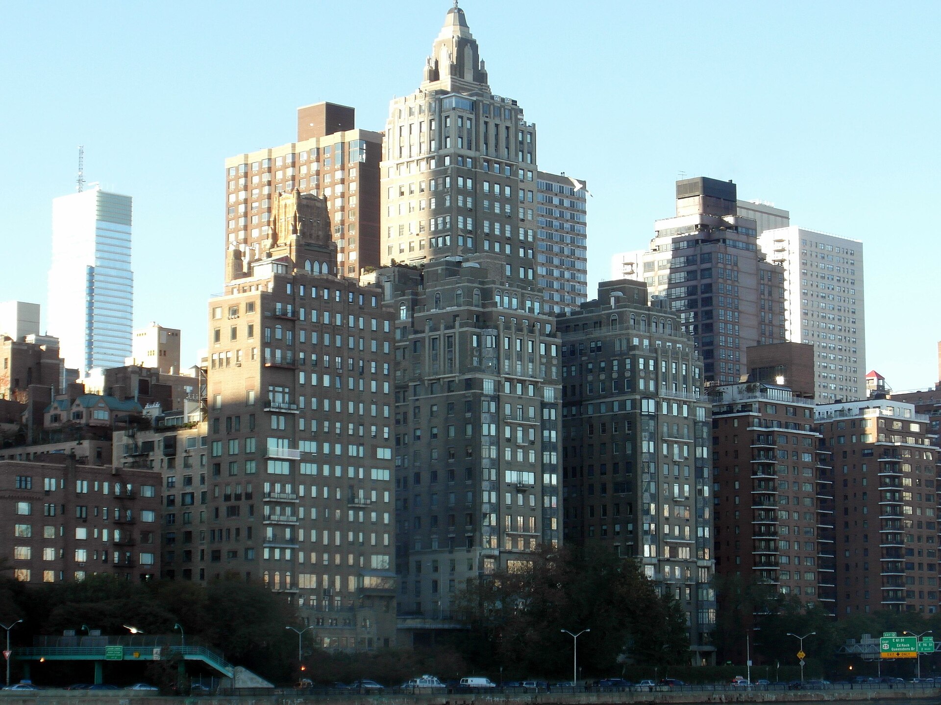 River House exterior in Manhattan