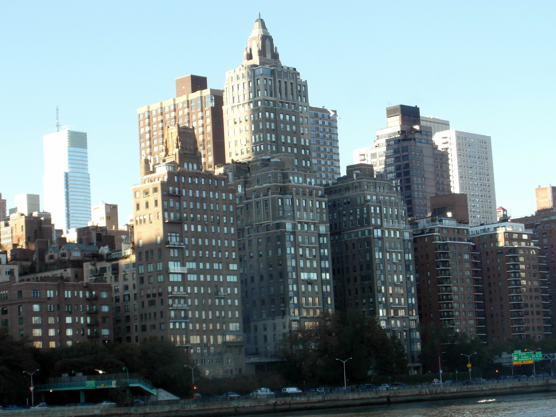 River House exterior in Manhattan