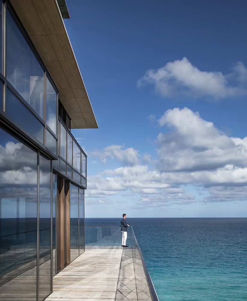 arte-surfside image 5